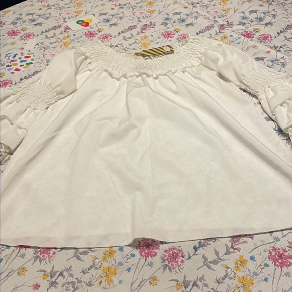 Joyce brand white top, Size Small.  NWT